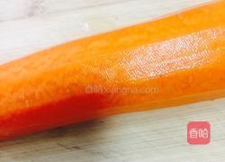 芹菜胡萝卜丁的做法图解2