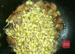 黄豆芽烧五花肉的做法图解3