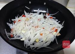 萝卜丝炒粉条的做法图解6