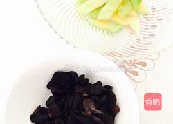 哈密瓜皮拌木耳的做法图解7