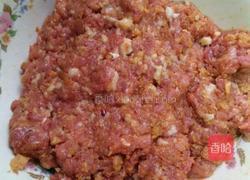 自制肉丸子的做法图解1