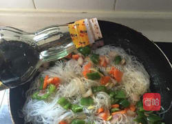 螃蟹粉丝煲的做法图解5