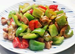 肉丁炒青红椒