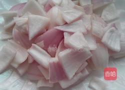 洋葱炒里脊肉的做法图解2