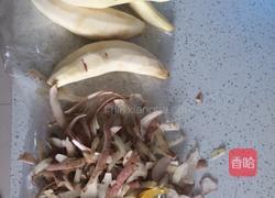 红薯饼的做法图解1