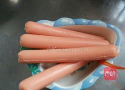 炸火腿肠的做法图解1