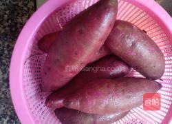 紫薯玫瑰馒头的做法图解1