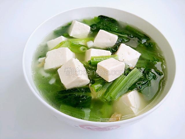 小白菜豆腐汤成品图