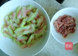 瘦肉丝炒西瓜翠衣的做法图解5
