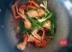 姜葱炒蟹的做法图解5