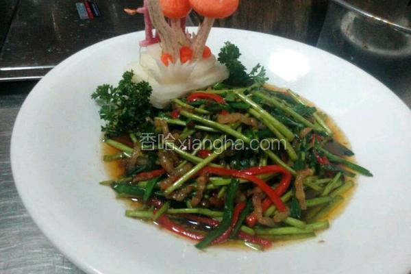 黎蒿炒腊肉