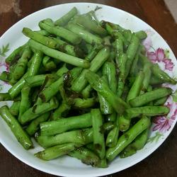 橄榄菜炒豇豆的做法[图]