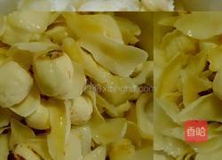 百合莲子羹的做法图解2