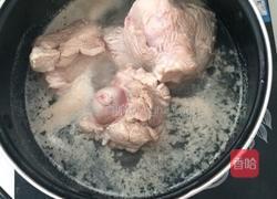 香菇山药大骨汤的做法图解2