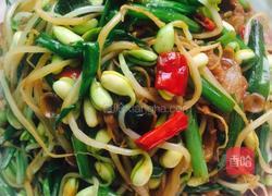 豆芽韭菜炒肉的做法图解7