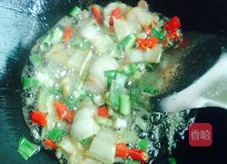 豆芽韭菜炒肉的做法图解4