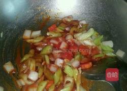 茄汁牛肉粒的做法图解6