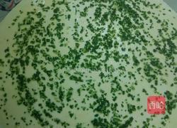 韭菜千层饼的做法图解3