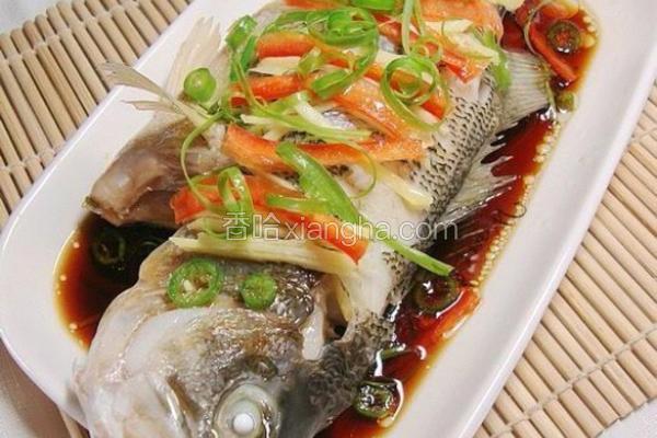 清蒸鲈鱼