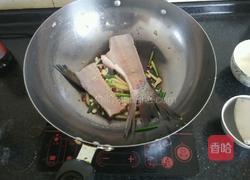 毛豆烧鲢鱼的做法图解5