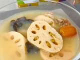 莲藕绿豆排骨汤的做法[图]