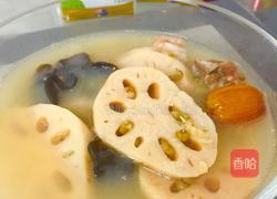 莲藕绿豆排骨汤的做法图解5