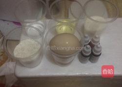 彩虹蛋糕的做法图解1