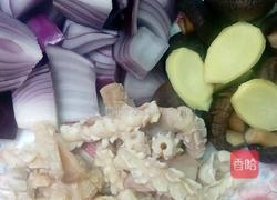 香菇洋葱玉米炒干鱿鱼的做法图解6