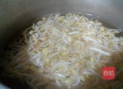 豆芽肉片汤的做法图解3