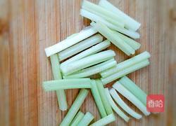 藕片炒肉的做法图解3