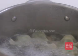 韭菜鸡蛋水饺的做法图解3