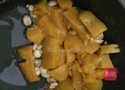 牛奶南瓜的做法图解1