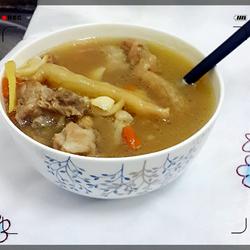 清热润肺排骨汤的做法[图]
