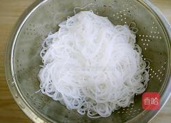 凉拌绿豆芽粉丝的做法图解6
