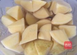 土豆炖排骨的做法图解4