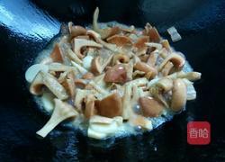 炒鲜菌的做法图解5