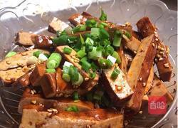 凉拌卤豆腐的做法图解3
