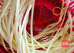 嫩滑韭黄蛋的做法图解1