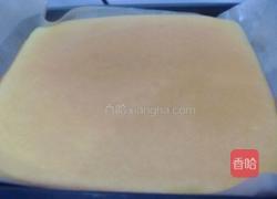 奶油草莓卷的做法图解7