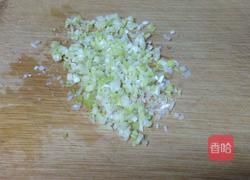 葱油饼的做法图解2