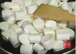 牛轧糖的做法图解2