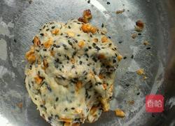 核桃芝麻饼干的做法图解3