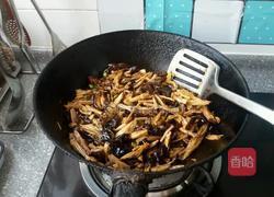 菌菇鸡丝打卤面的做法图解6