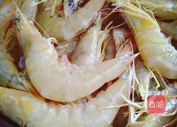 秘制鲜虾 的做法图解1