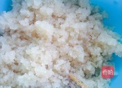 芹菜猪肉包的做法图解3