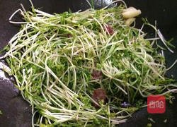 空心菜苗炒腊肠的做法图解5