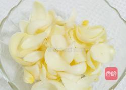 鲜百合绿豆沙的做法图解2