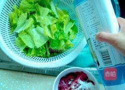生菜肉丝面的做法图解1