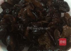 木耳炒豆腐的做法图解4