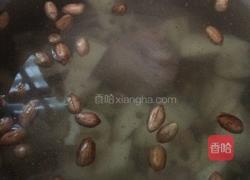 莲藕龙骨汤的做法图解4